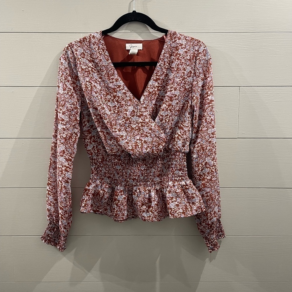 Japna Floral Smocked Blouse in Red and White
